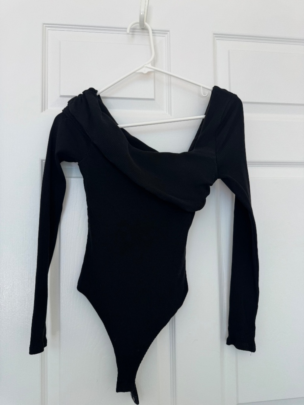 Lovers + Friends Black Ribbed Off Shoulder Bodysuit Long Sleeve Size S